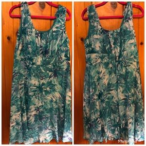 Gorgeous spring or summer dress size 16w